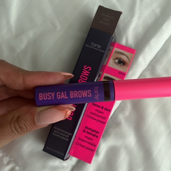 New Too faced lip injection and Tarte Busy gal brows . - Picture 4 of 4